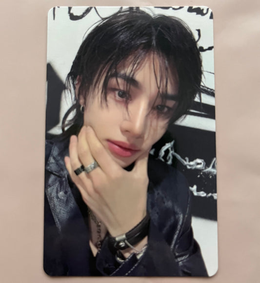 Stray Kids Dominate Online Photocard Hyunjin